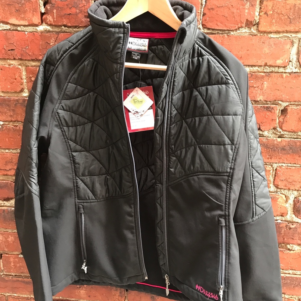 NWT Double Diamond Softshell jacket